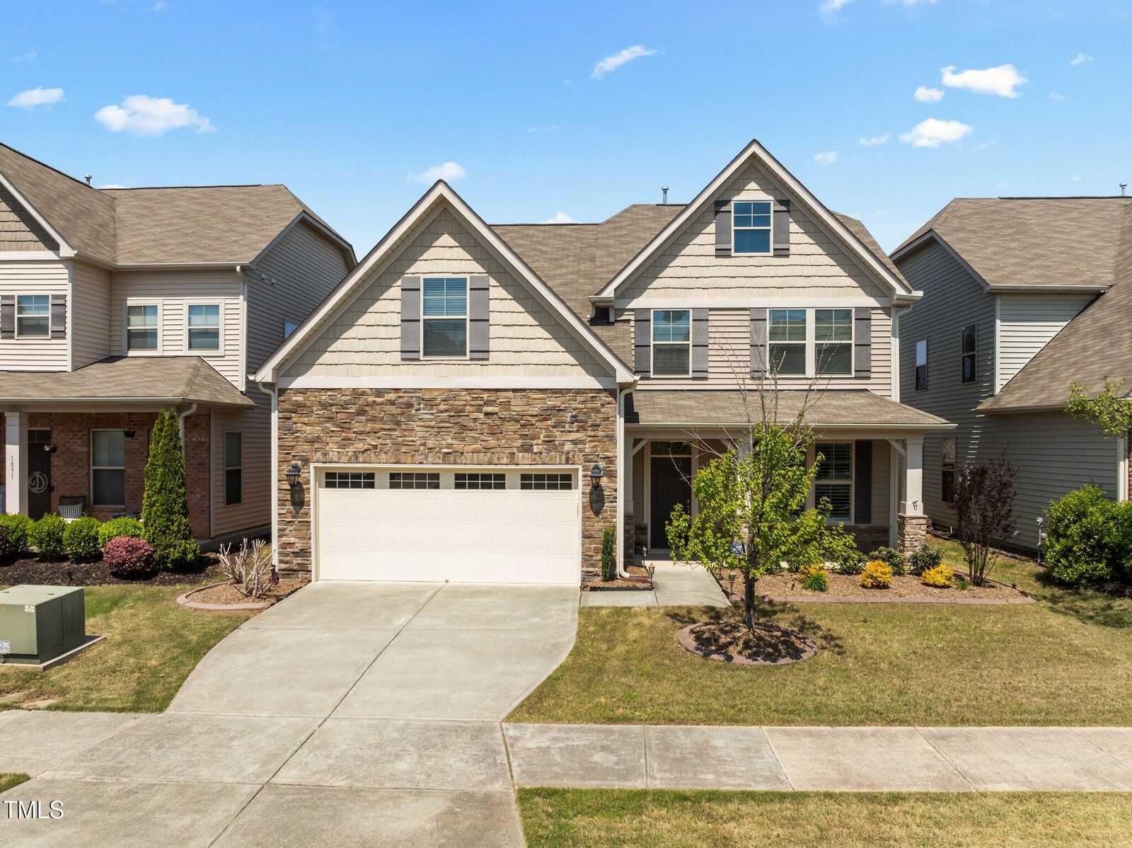 Property Photo:  1033 Laredo Lane  NC 27703 