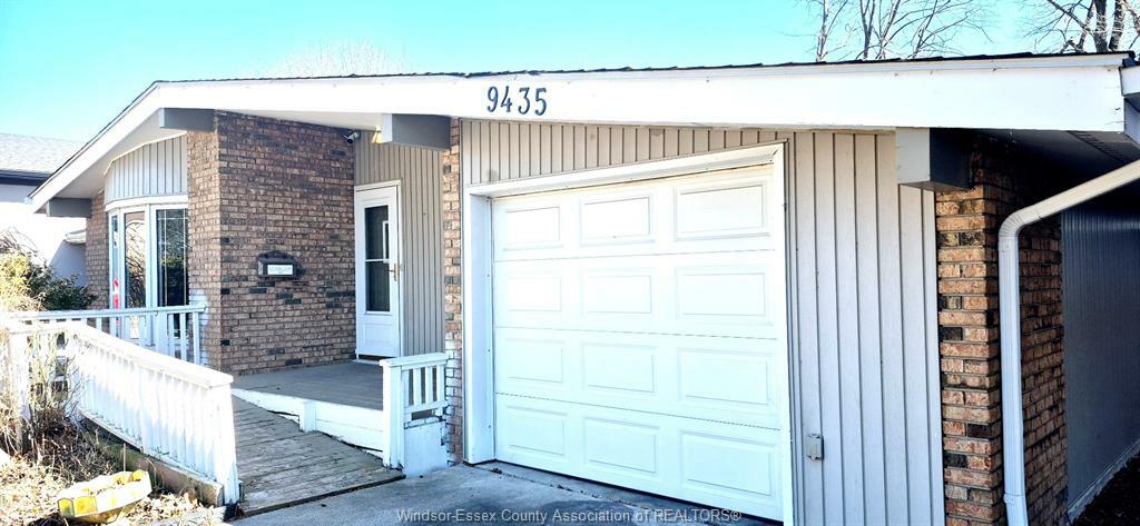 Property Photo: 9435 Ridge Road ON N8R 1G5