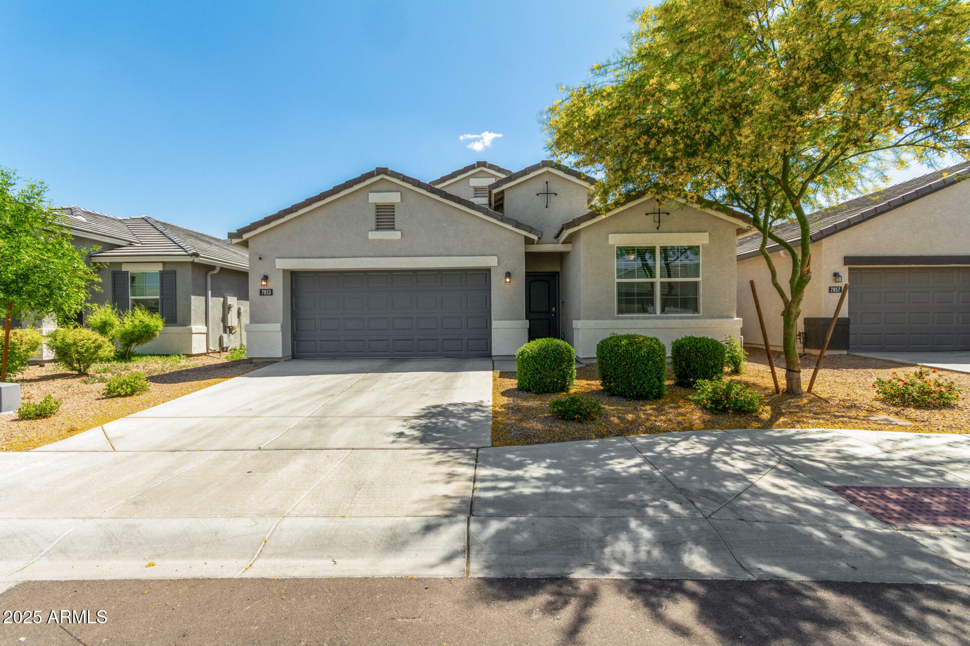 Property Photo: 7853 W Miami Street AZ 85043