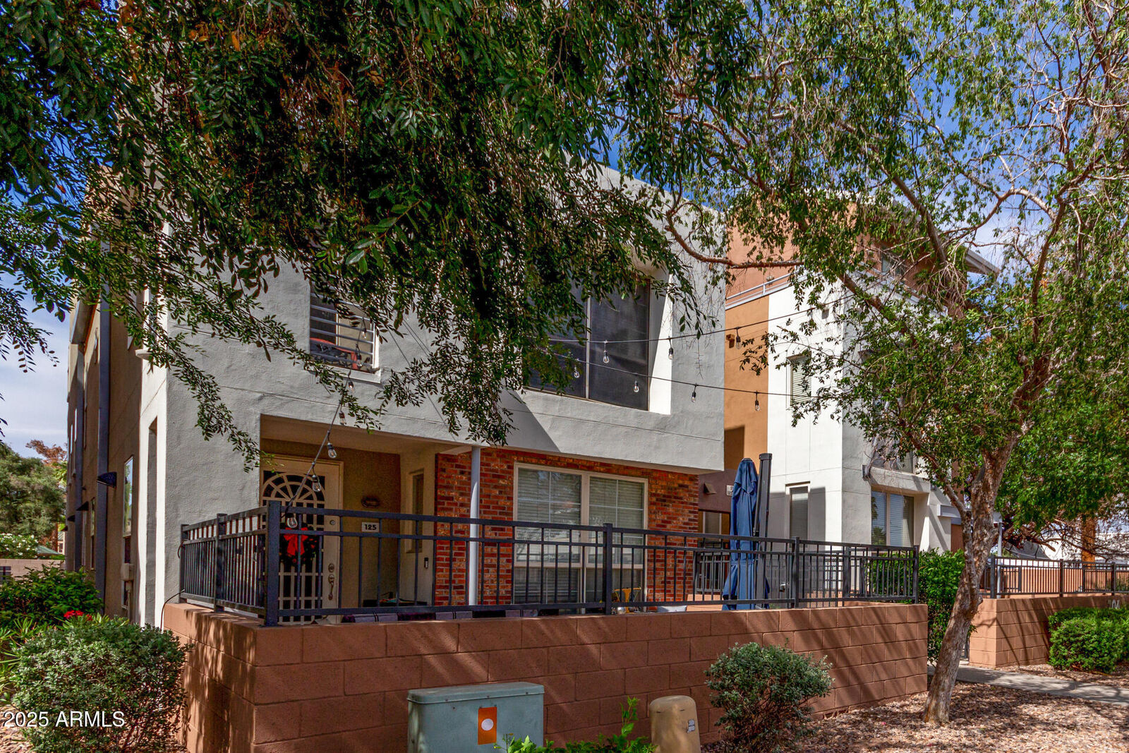 Property Photo:  706 E Washington Street 207  AZ 85034