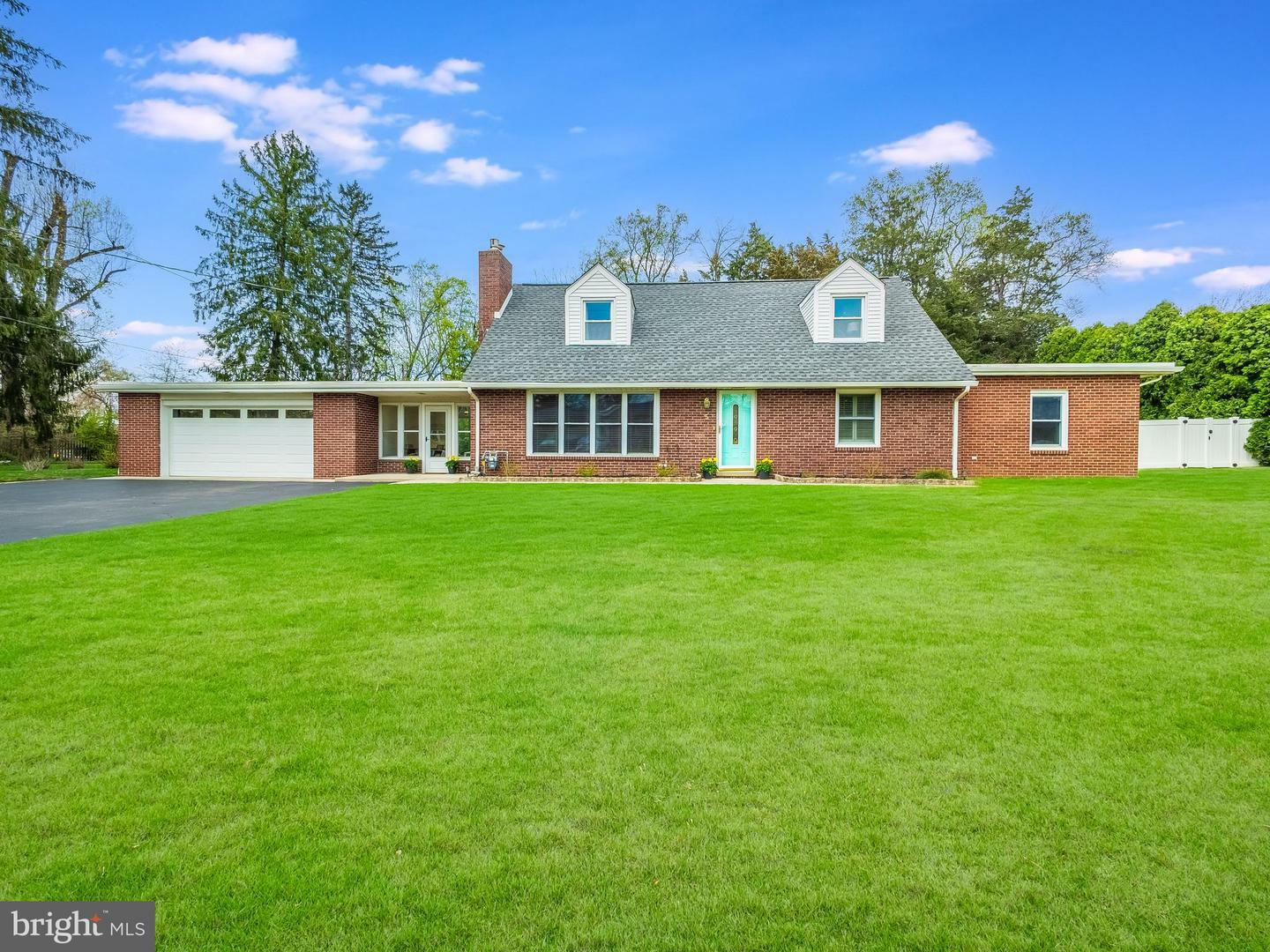 Property Photo: 5 Spruce Avenue NJ 08505