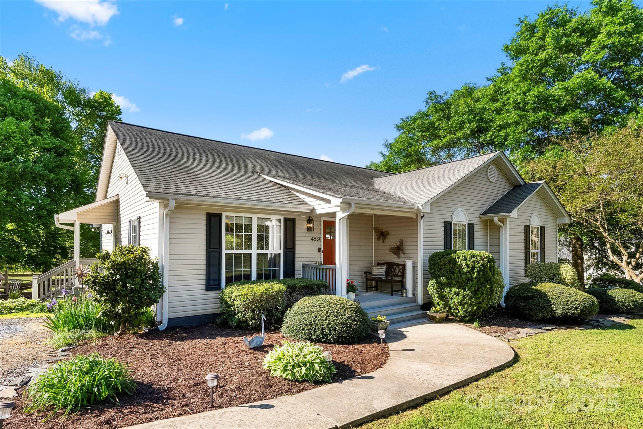 Property Photo:  459 Cramerton Road  NC 28056 