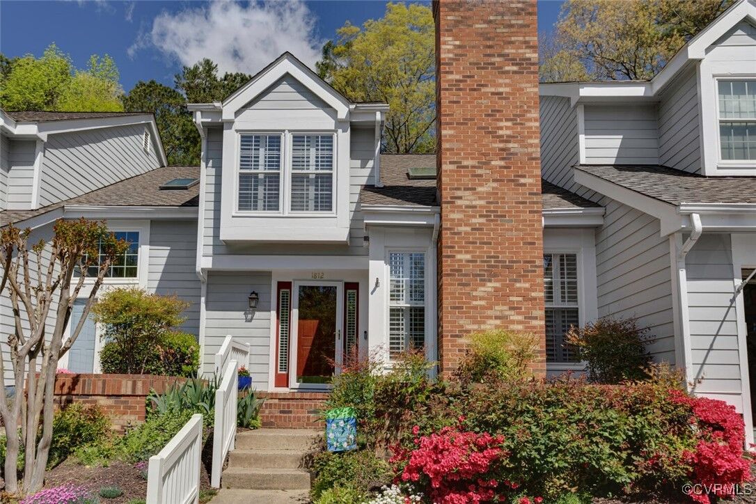 Property Photo:  1812 Poplar Green  VA 23238 
