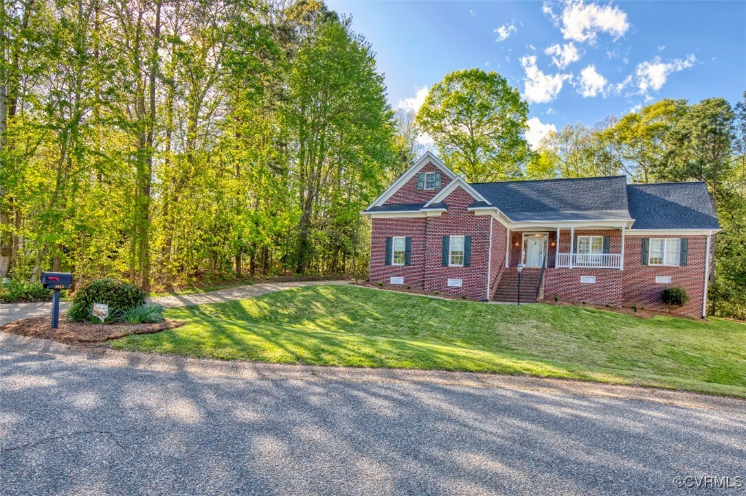 Property Photo: 3913 George Mason VA 23188