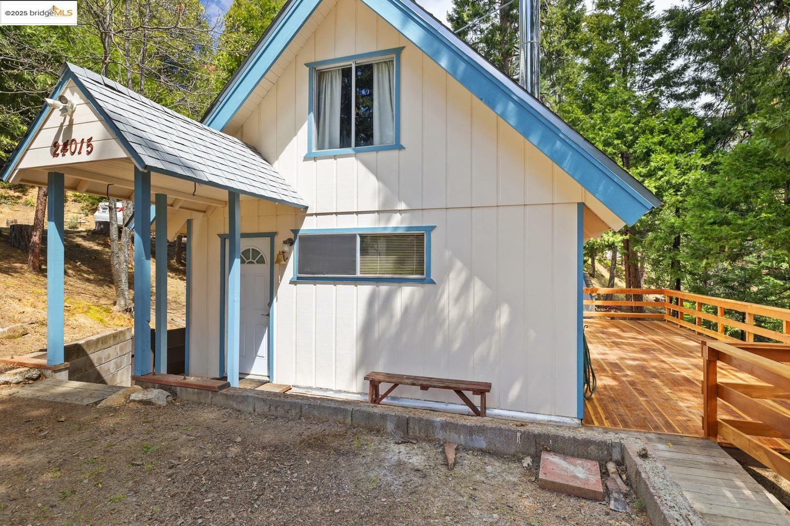 Property Photo: 24015 Acorn Way CA 95383