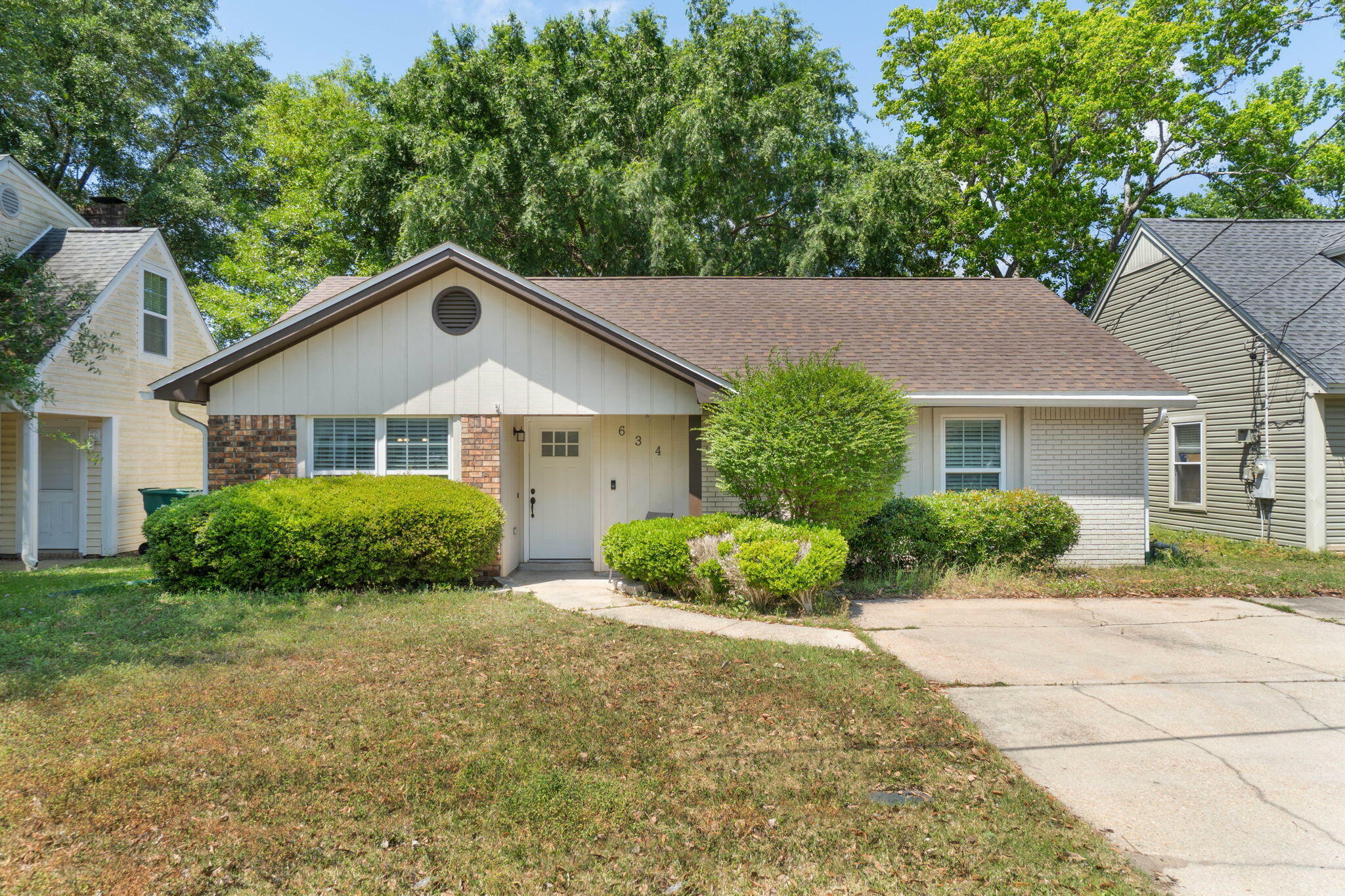 634 Lloyd St Street  Fort Walton Beach FL 32547 photo