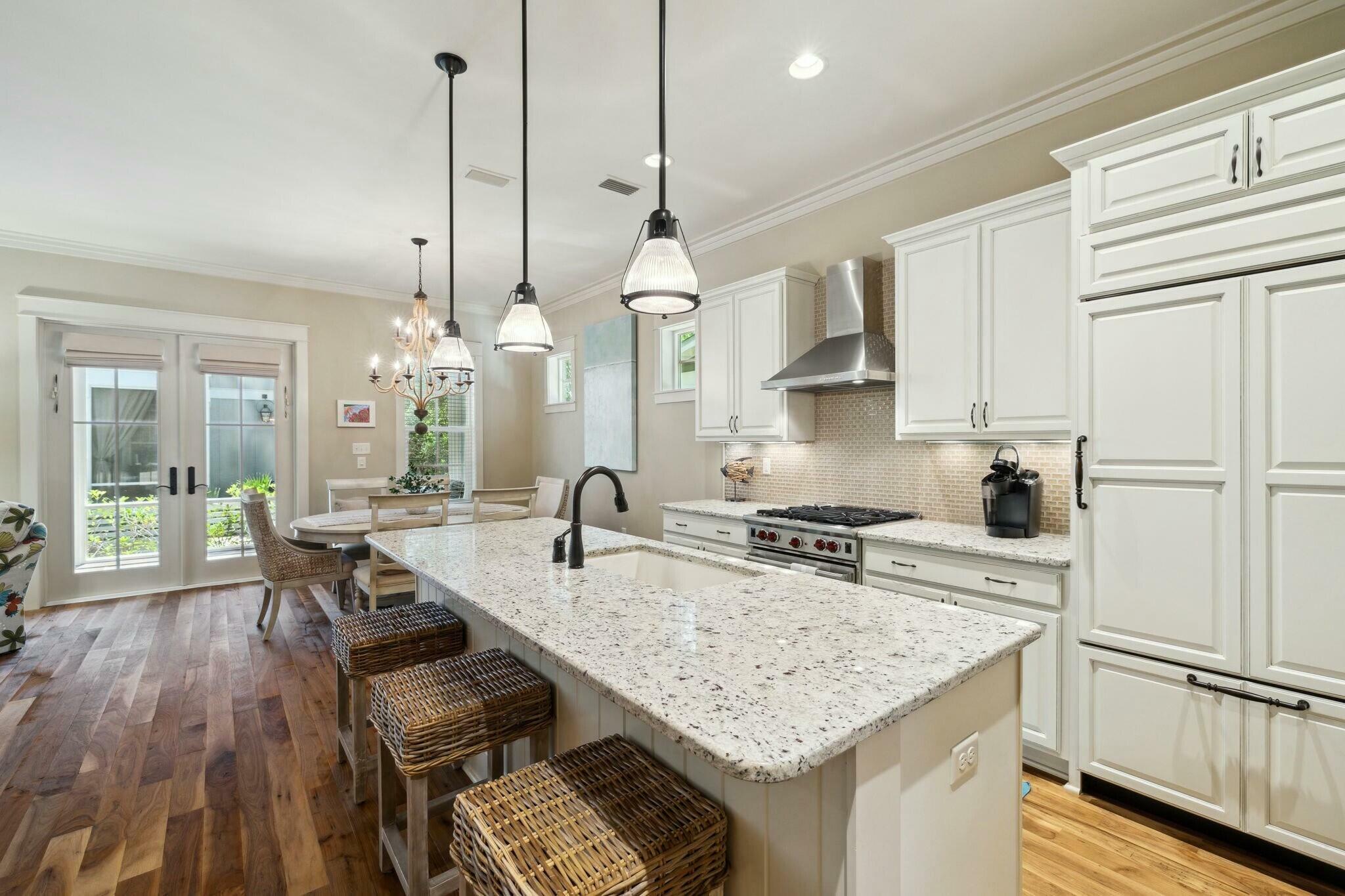Property Photo: 45 Plimsoll Way FL 32459