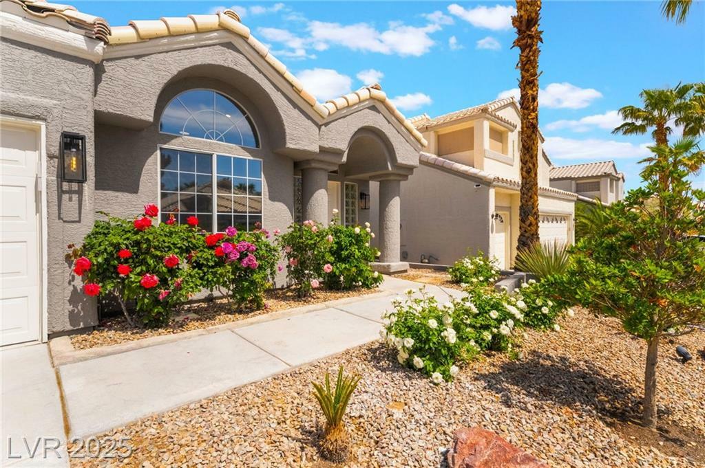 Property Photo: 9332 Sienna Vista Drive NV 89117