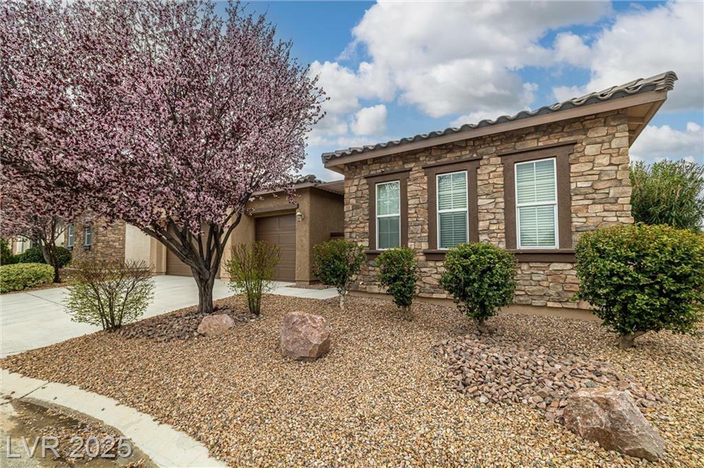 Property Photo:  5265 Lucca Lane  NV 89061 