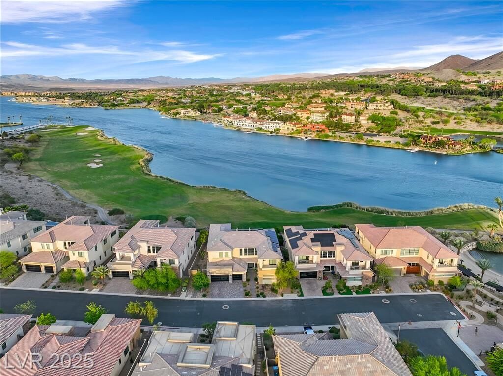 Property Photo:  46 Bella Lago Avenue  NV 89011