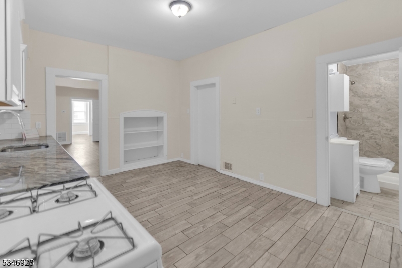 Property Photo: 163 Livingston St NJ 07206