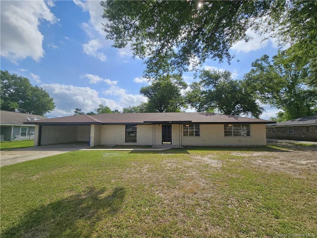 Property Photo: 203 S Storer Avenue LA 70647