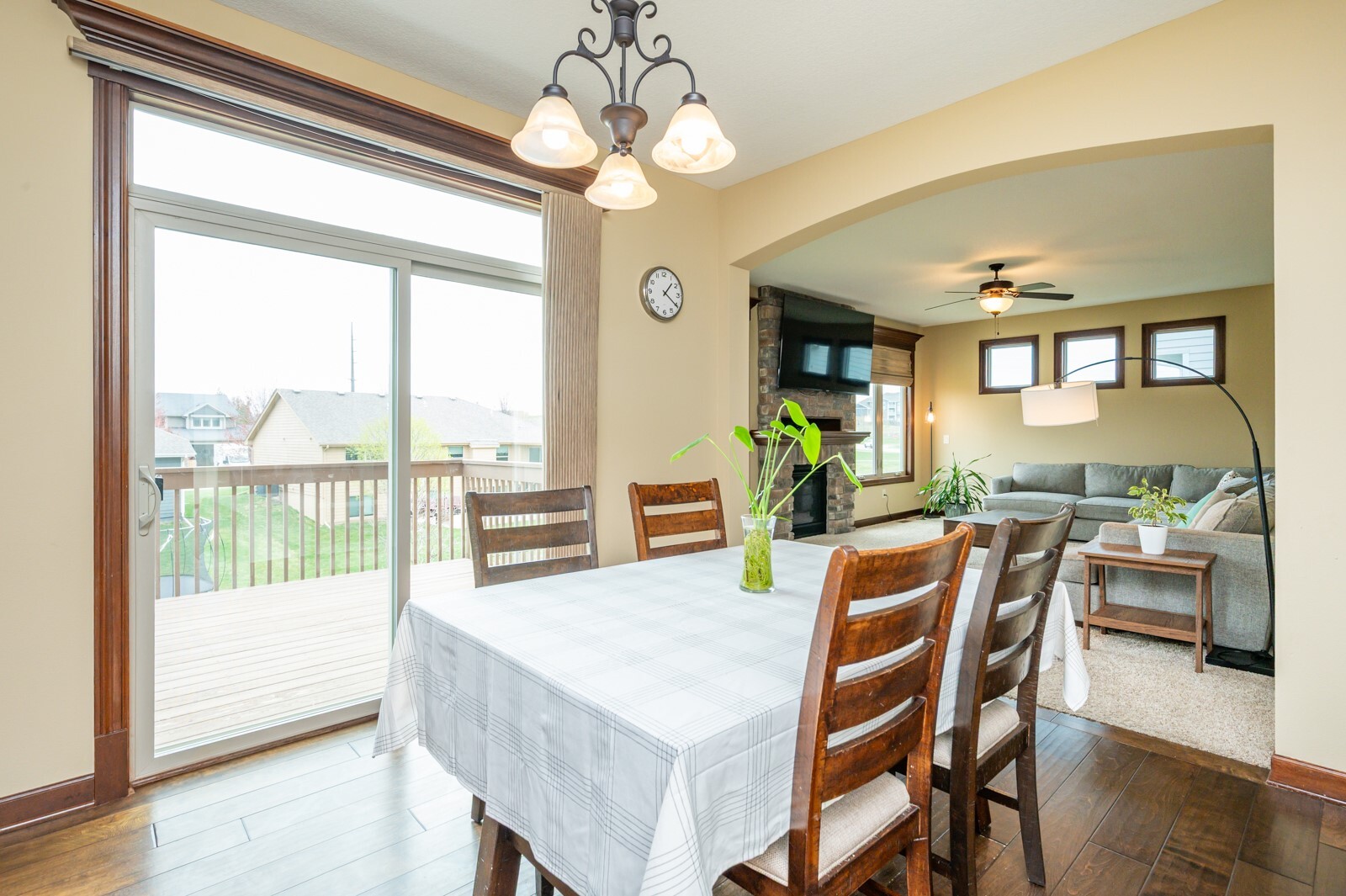 Property Photo:  16468 Phoenix Drive  IA 50325 