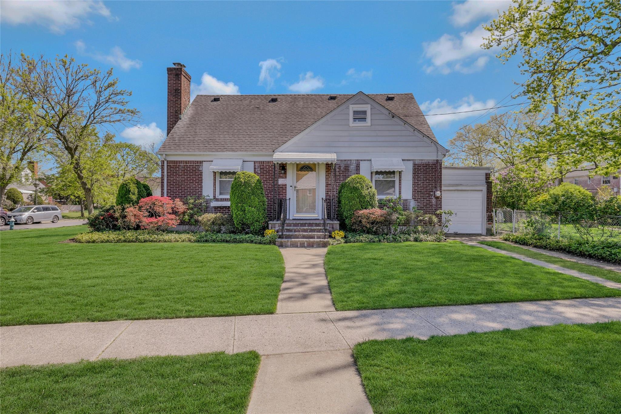 1793 Stewart Avenue  New Hyde Park NY 11040 photo