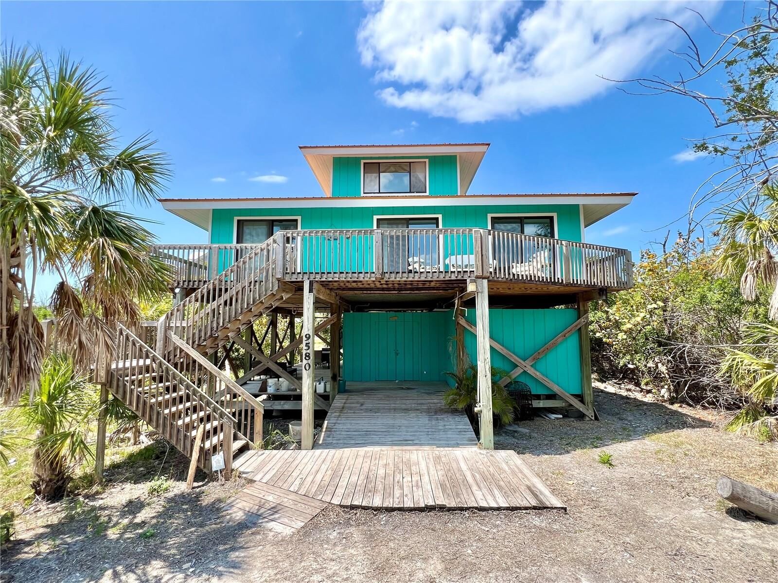 Property Photo: 9580 Almirate Court FL 33946