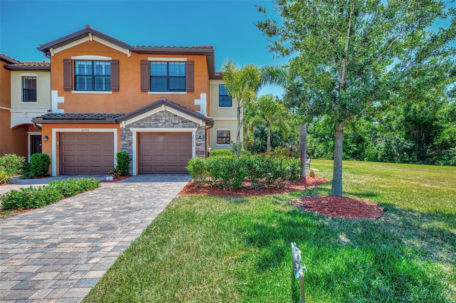 Property Photo:  20290 Lagente Circle  FL 34293 