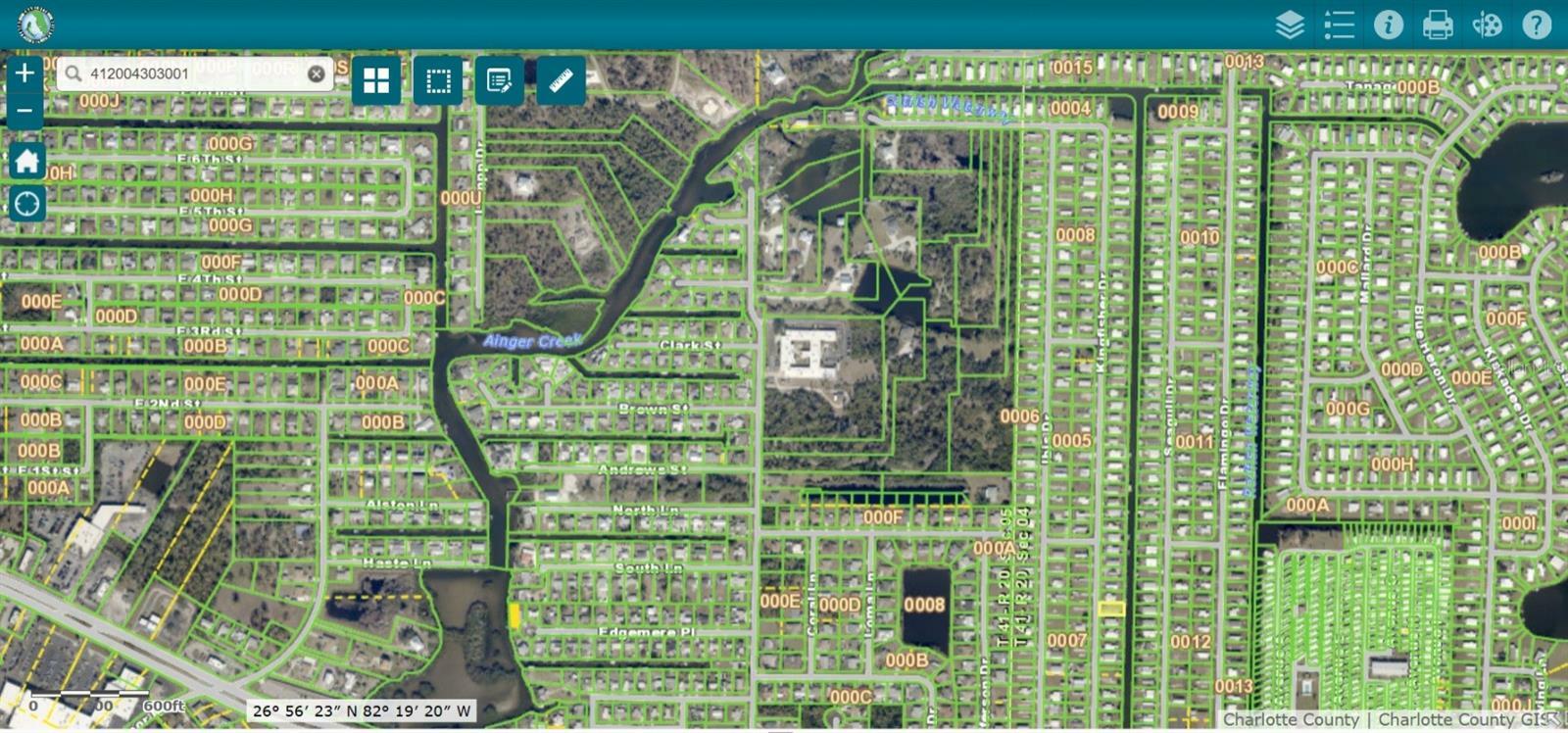 Property Photo: 1405 Kingfisher Drive FL 34224