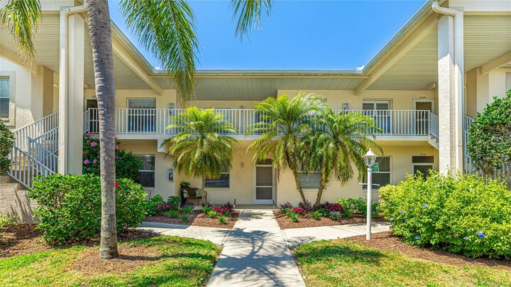 4640 Tower Hill Lane 2325  Sarasota FL 34238 photo
