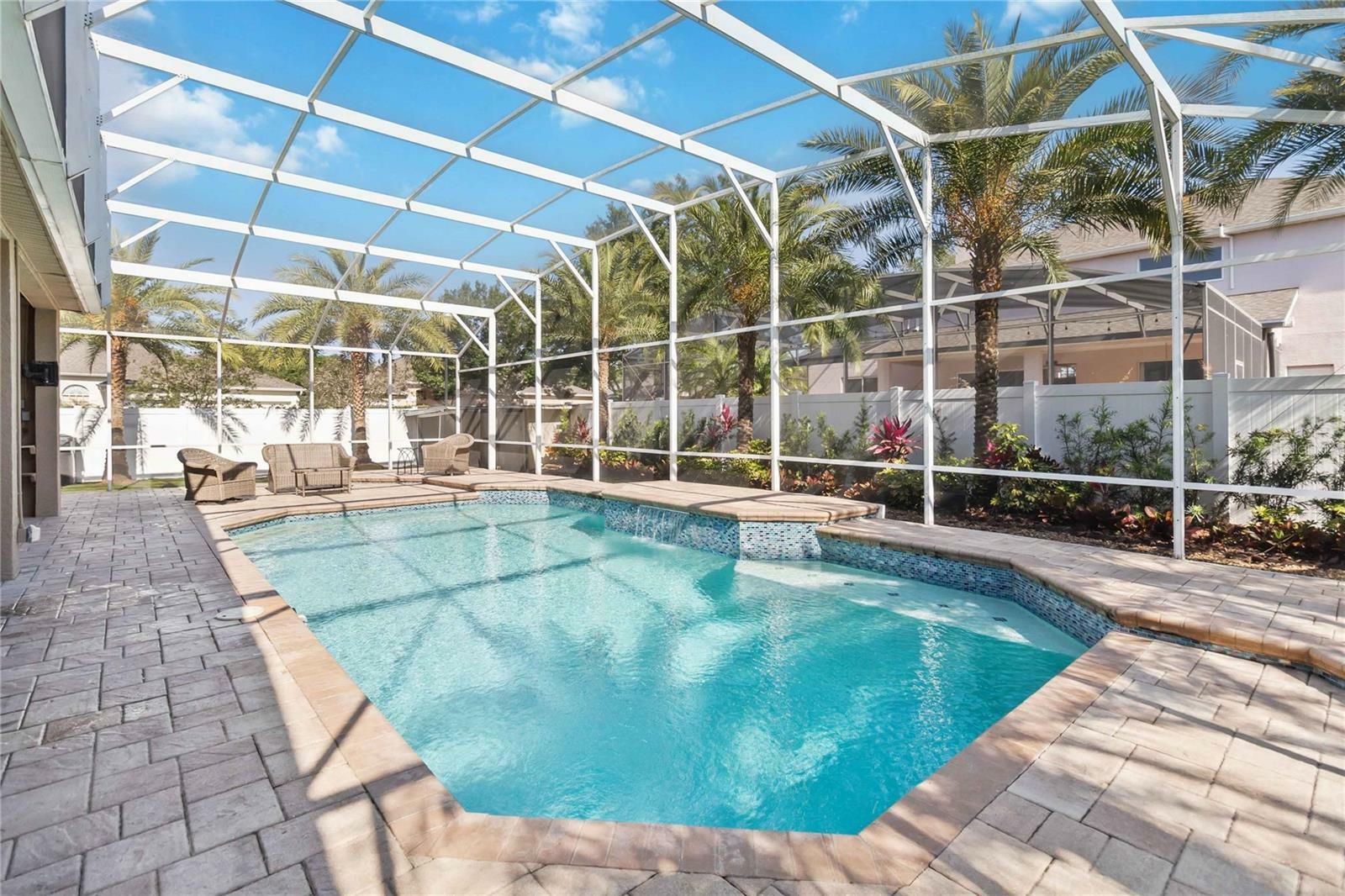 Property Photo: 6761 Scimitar Avenue FL 32812