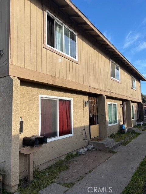 Property Photo:  606 W Orange Street  CA 93458 