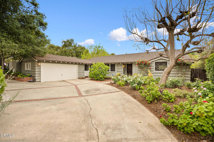 Property Photo: 1738 Alta Oaks Drive CA 91006
