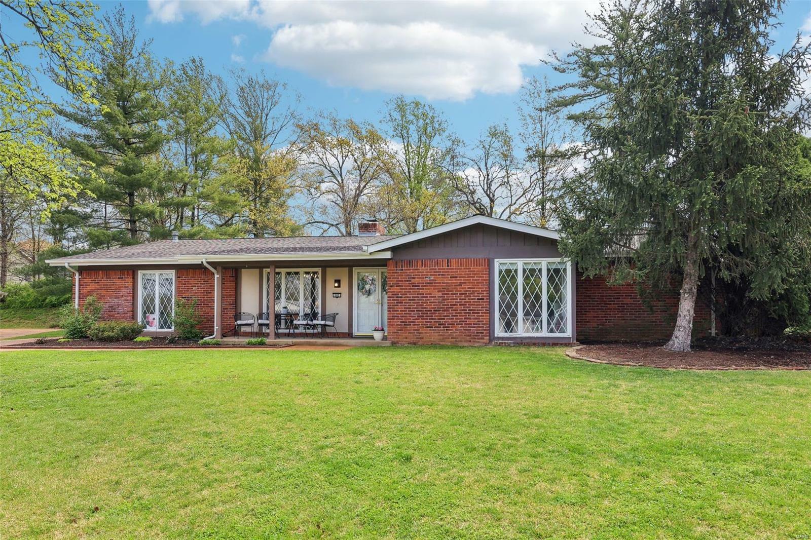 Property Photo: 502 Hillbrook Drive MO 63011
