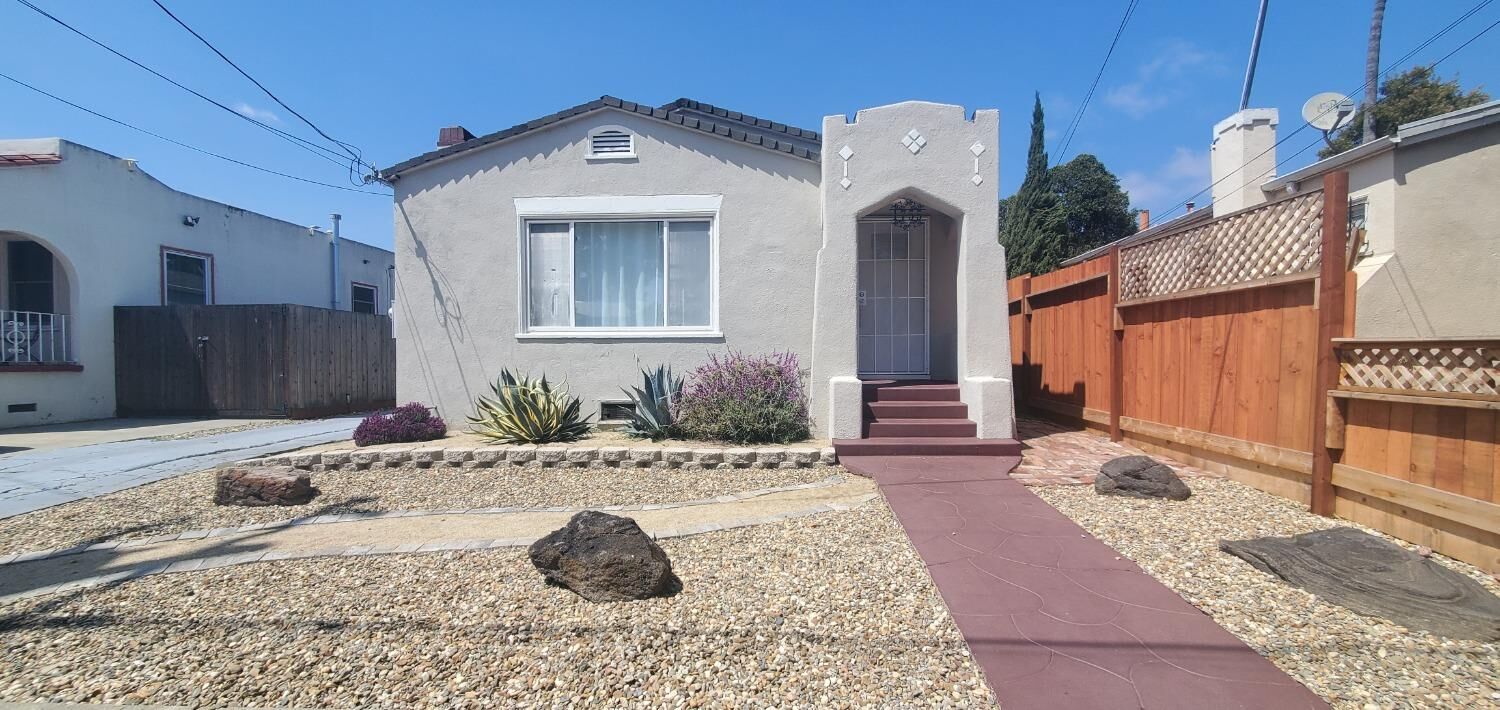Property Photo: 1755 87th Avenue CA 94621