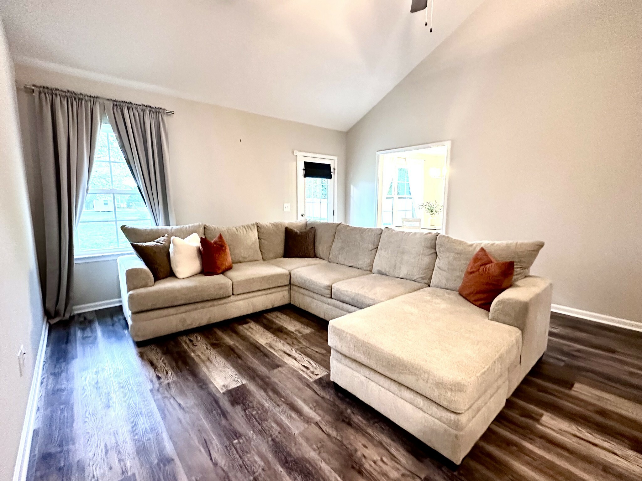 Property Photo:  94 Reynard St  TN 37355 