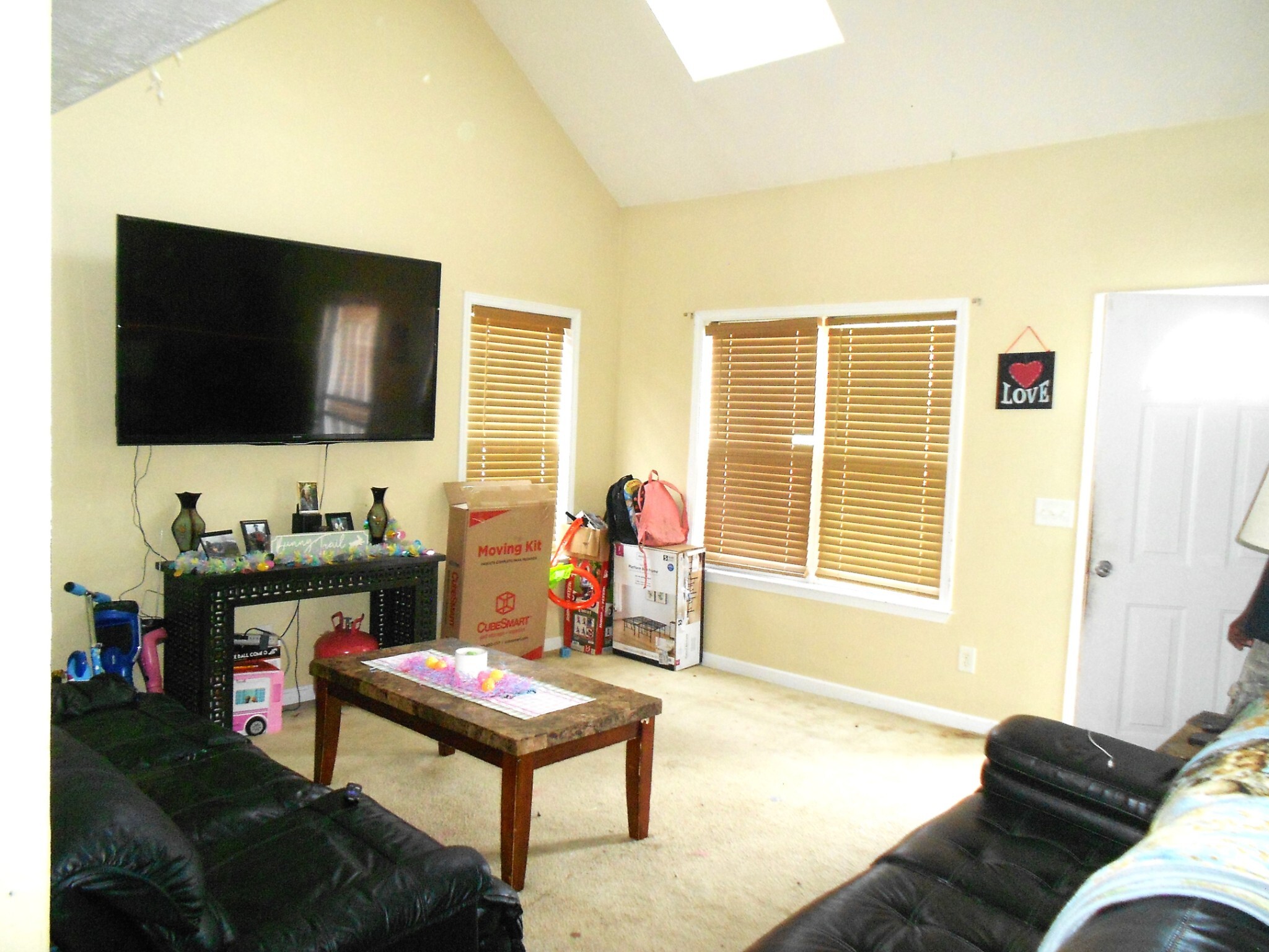 Property Photo:  707 Fruitland Ct  TN 37086 