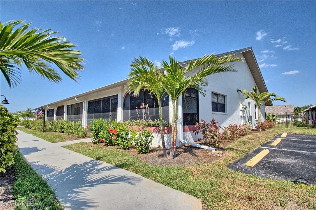 Property Photo:  11631 Caraway Lane 3168  FL 33908 