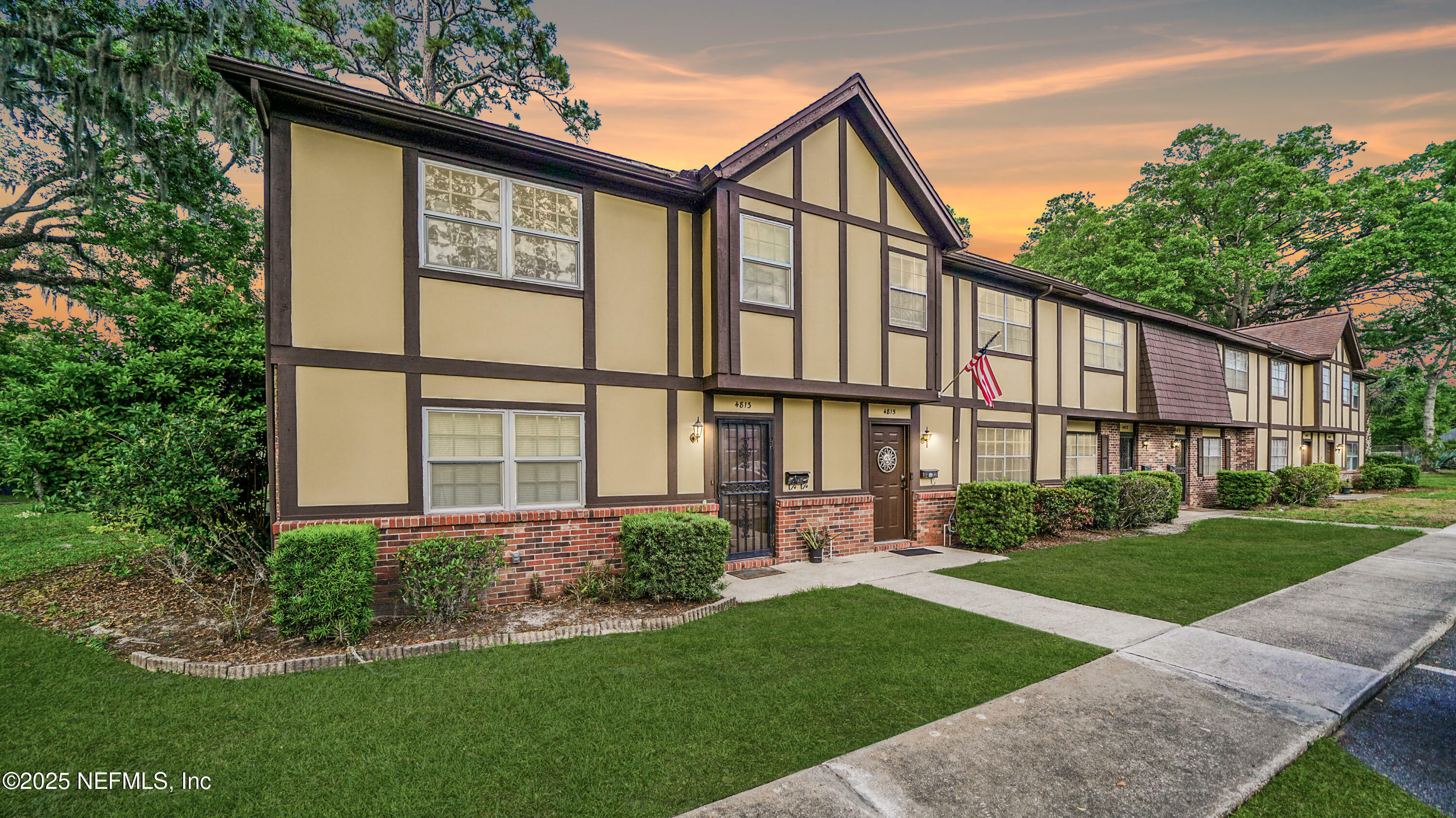 Property Photo: 4815 Windrush Lane C-3-B FL 32217