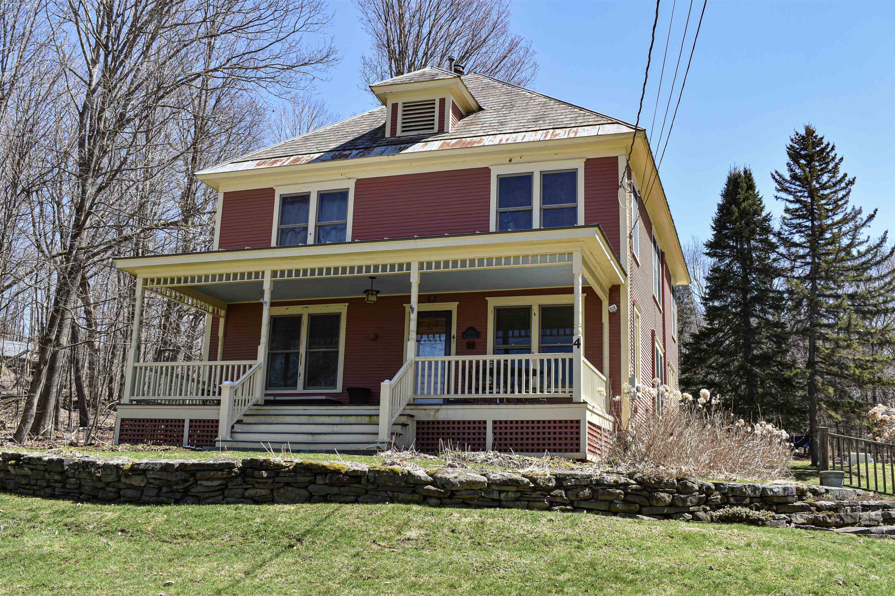 Property Photo: 4 Bolger Hill Road VT 05465