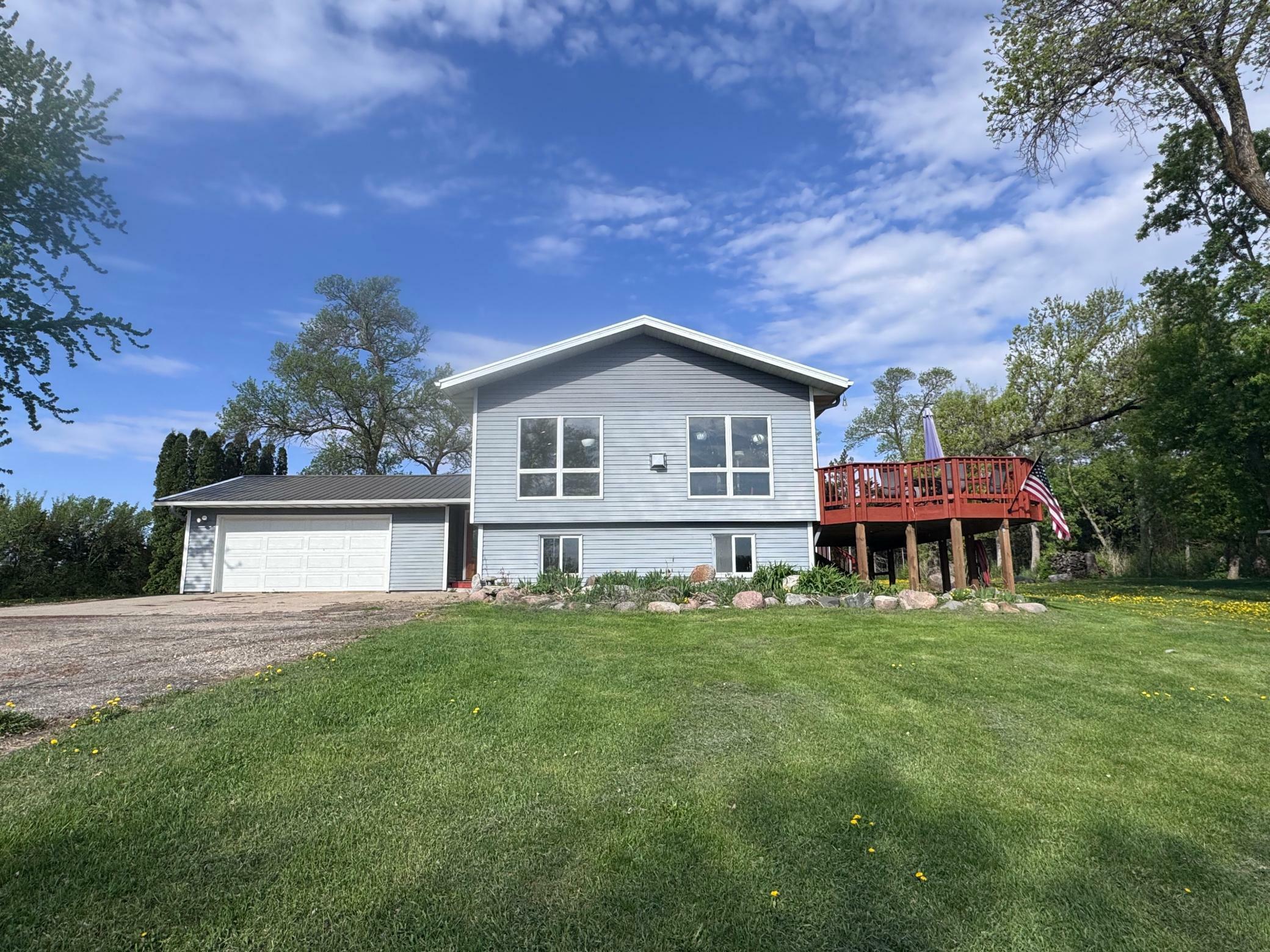 Property Photo: 918 W Division Street MN 56531