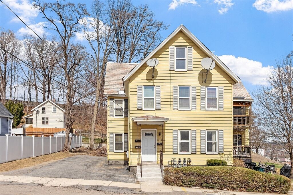 Property Photo: 219 Charles MA 01420