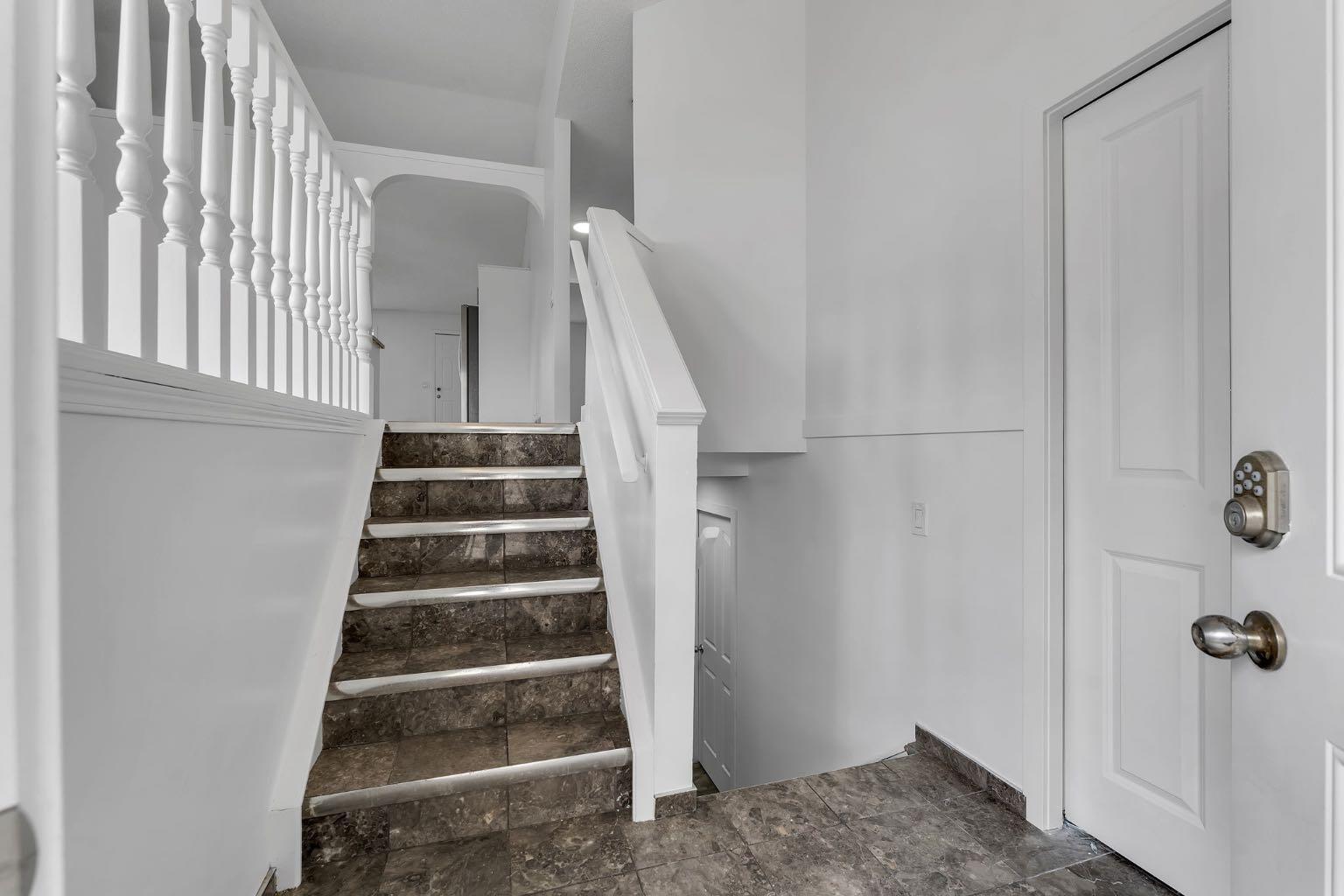 Photo de la propriété: 139 Coverdale Court NE AB T3K 4J5