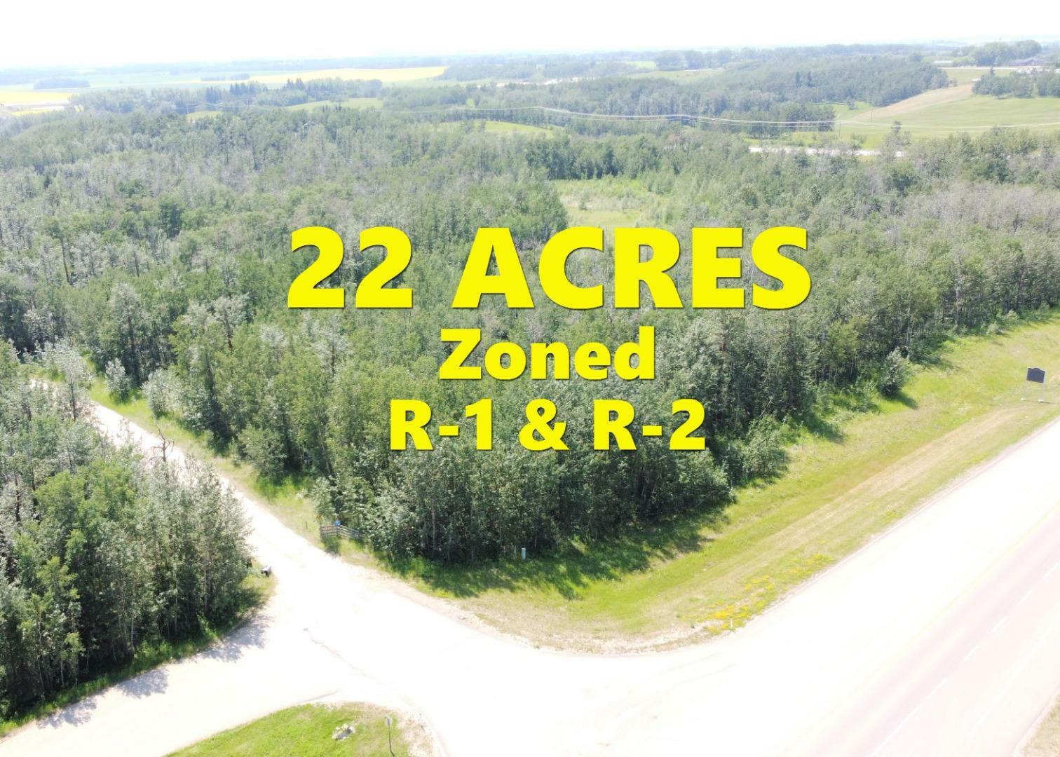 5650 Lakeside Way  Innisfail AB T4G 0H4 photo