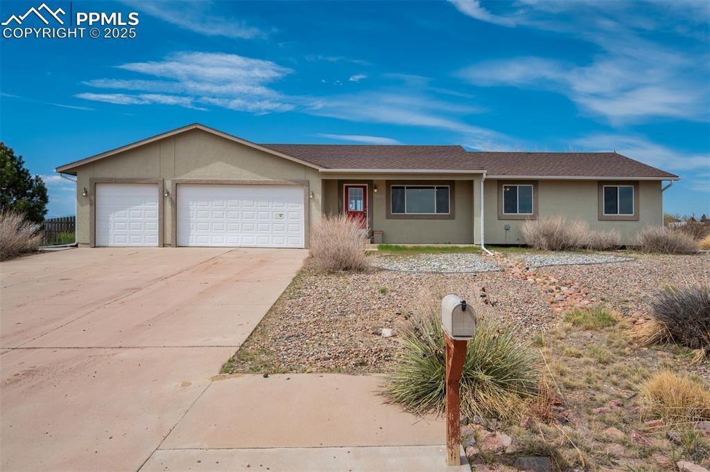 Property Photo: 1819 N Buckboard Avenue CO 81007