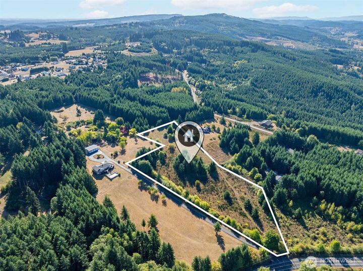 Property Photo:  113  Red Rock Lane  WA 98532