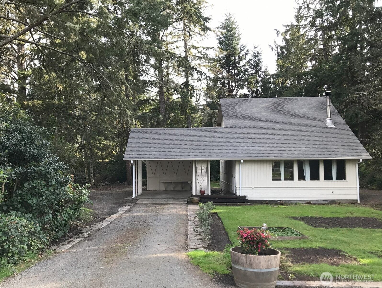 Property Photo:  2000  201st Street  WA 98640 