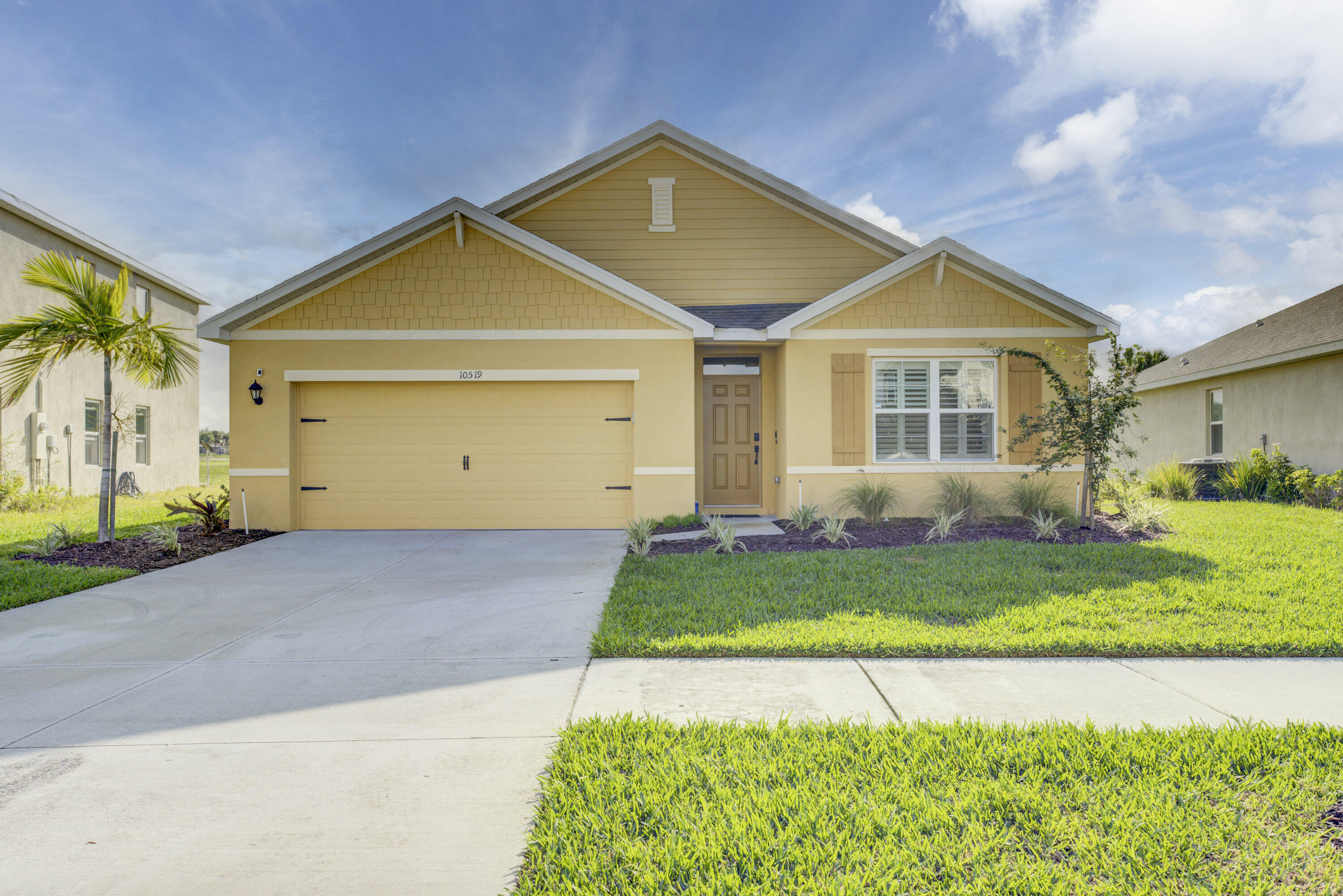 Property Photo:  10519 SW Vasari Way  FL 34987 
