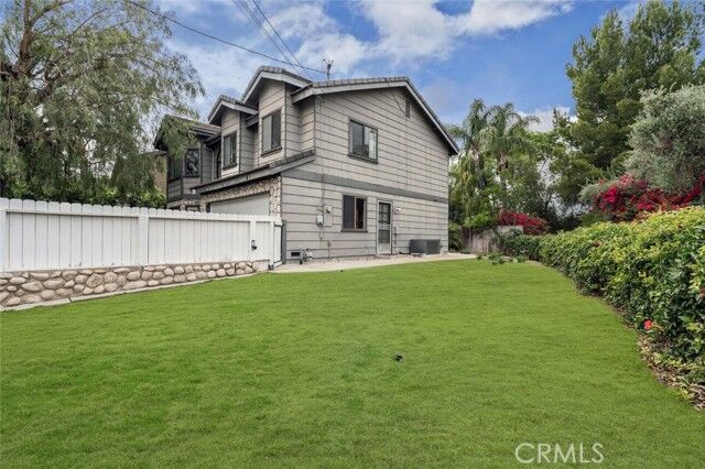 Property Photo: 3537 Gladiola Drive CA 91302