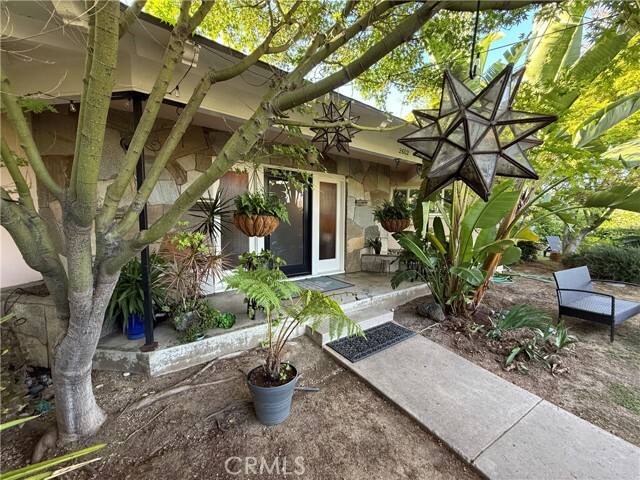 2602 N Louise Street  Santa Ana CA 92706 photo