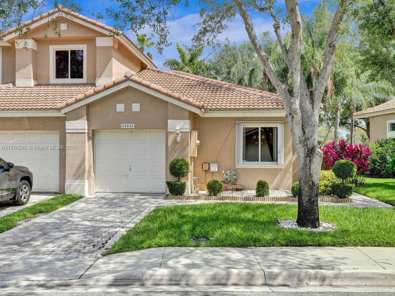Property Photo:  15831 SW 10th St  FL 33027 