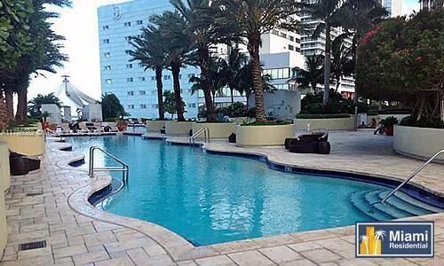 Property Photo: 244 Biscayne Blvd 3004 FL 33132
