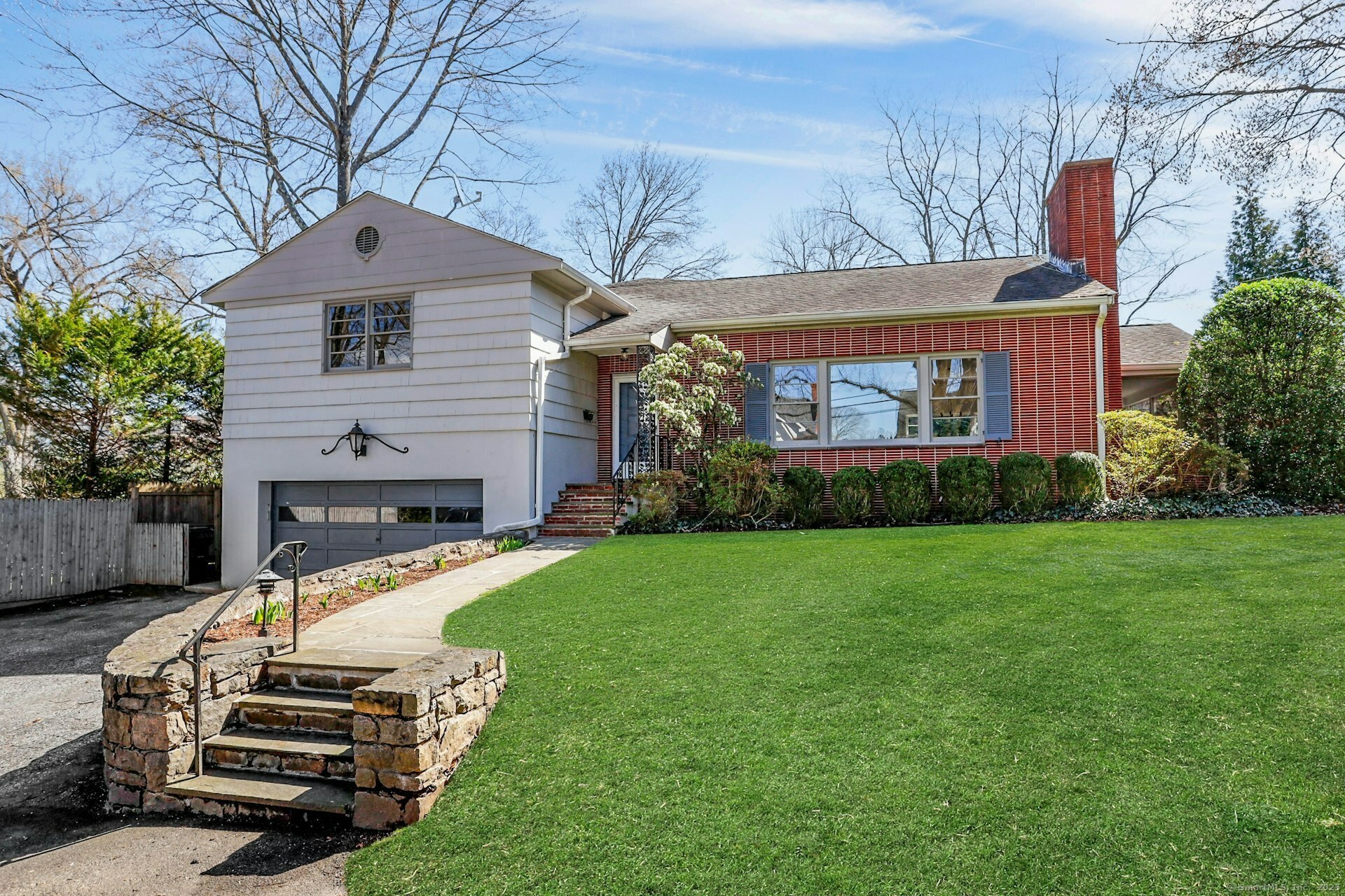 Property Photo: