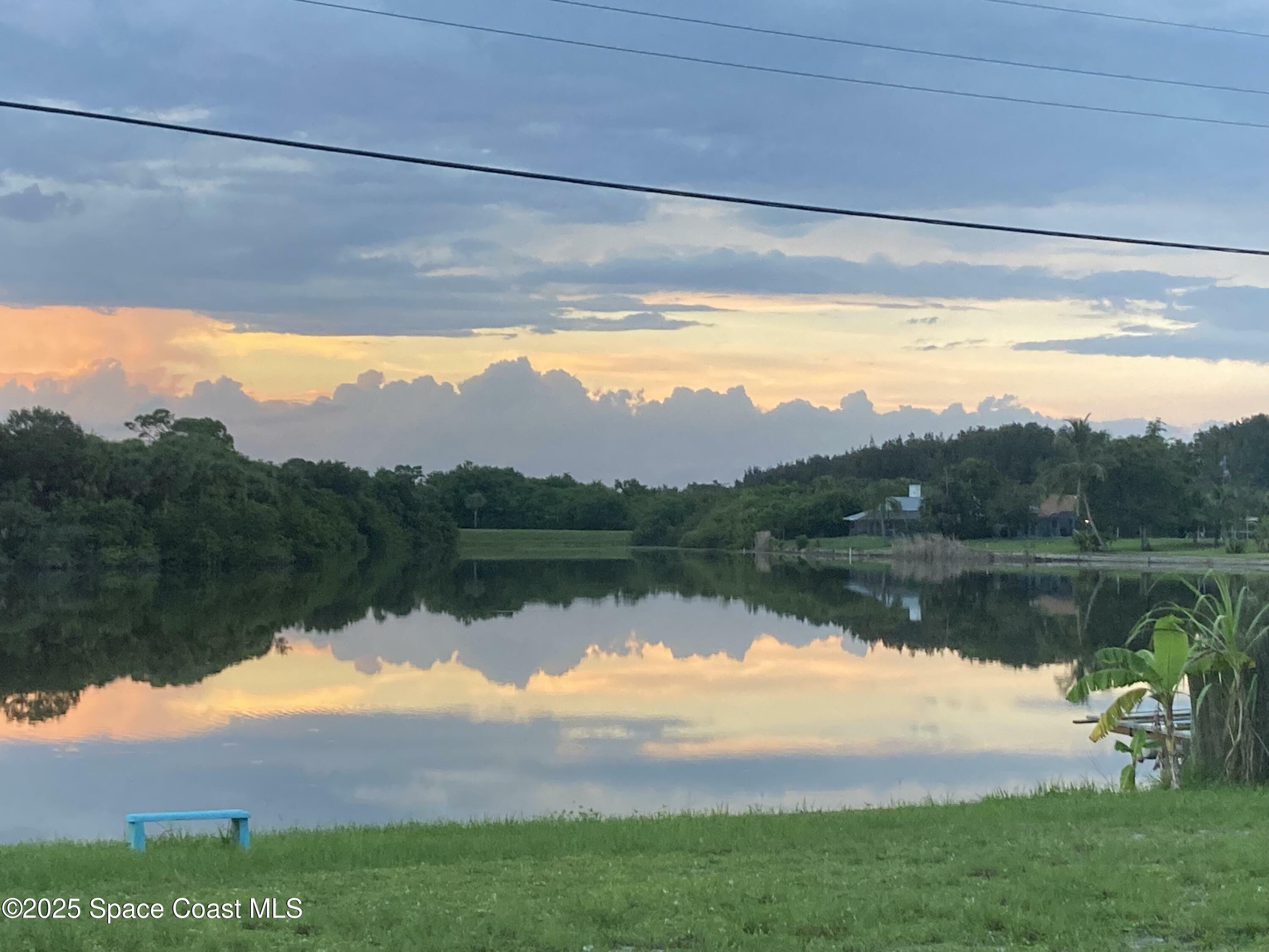Property Photo: 902 Canal Circle FL 32958