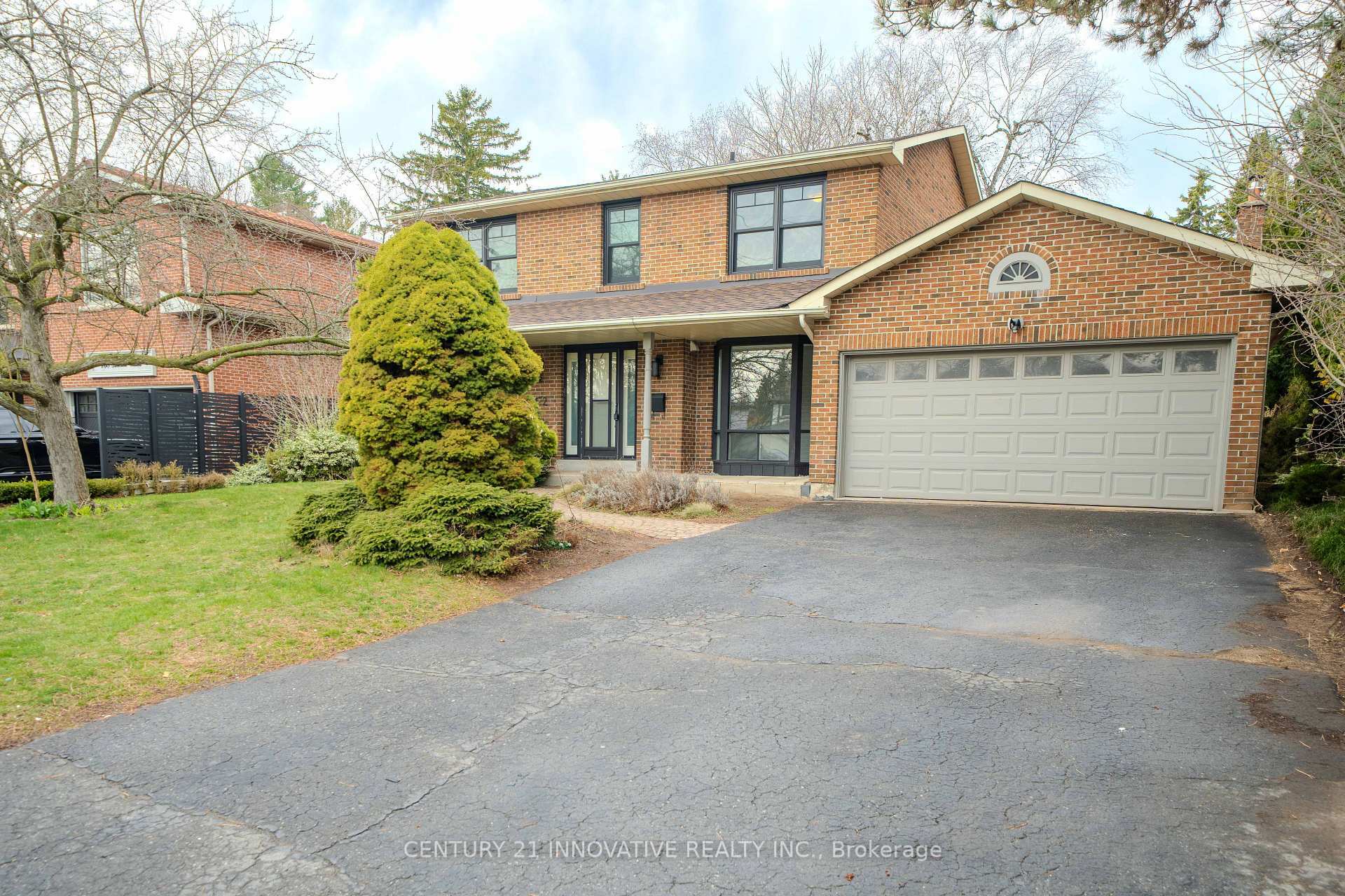 172 Lawson Road  Toronto ON M1C 2J4 photo
