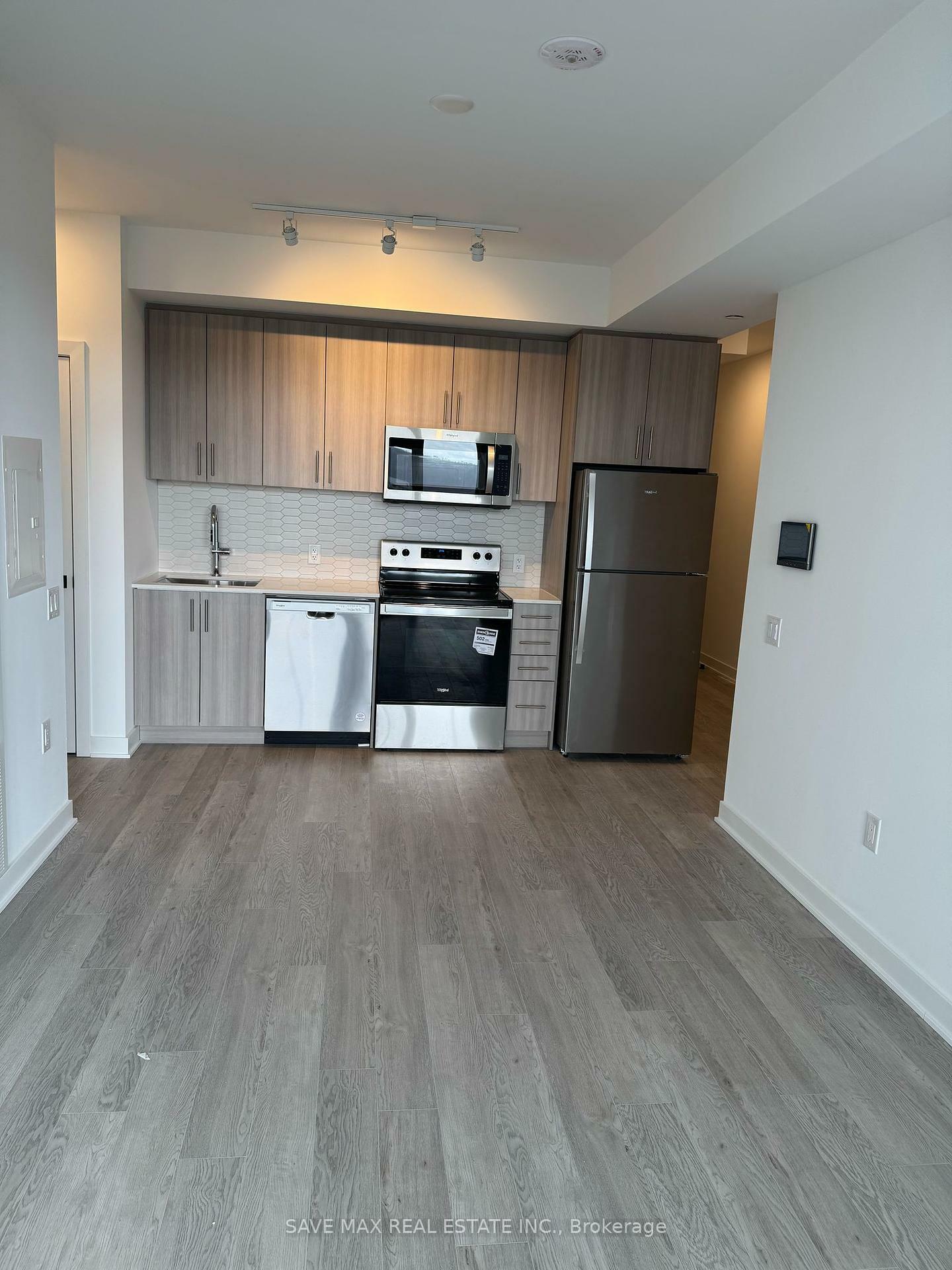 Property Photo: 2782 Barton Street E 1020 ON L8E 2J8