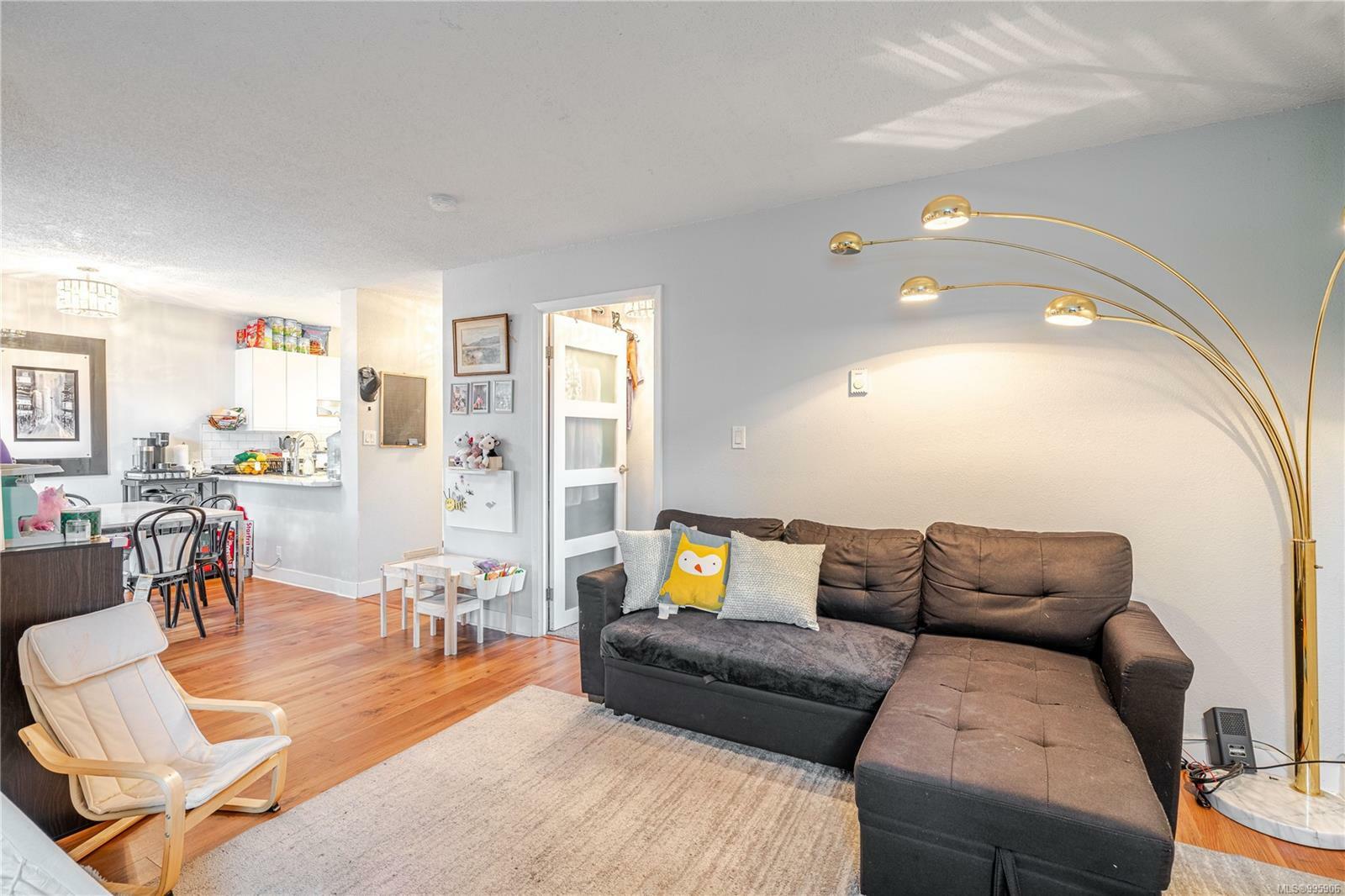 Property Photo: 1630 Quadra St 505 BC V8W 3J5