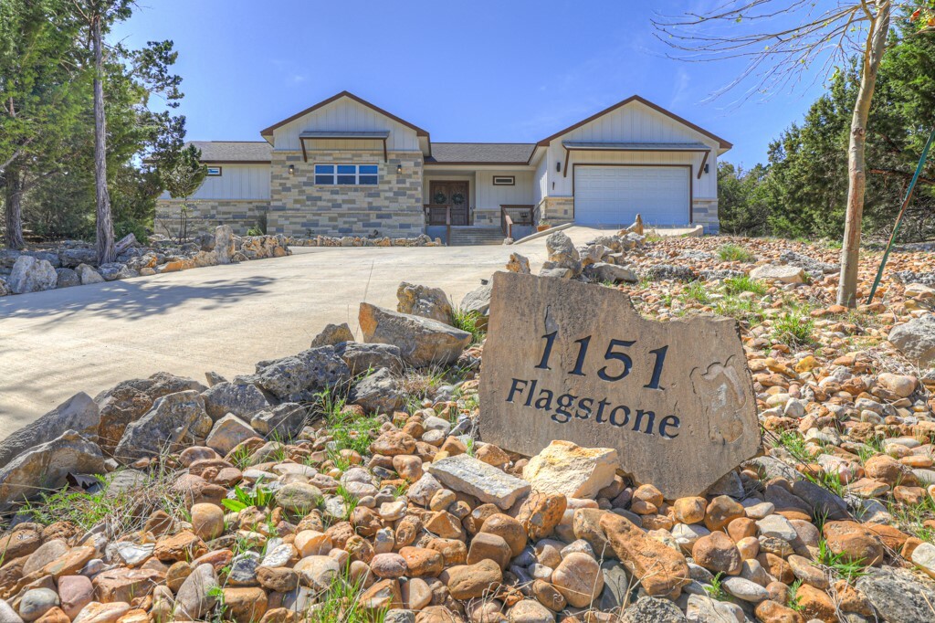 Property Photo: 1151 Flagstone Drive Drive TX 78623